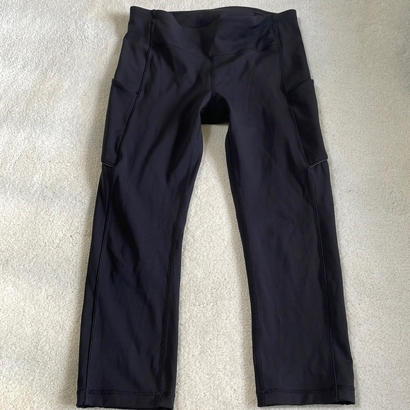 Lululemon Speed Up Crop *21" Black (First Release) Black Size 8 Practically new - Picture 1 of 12
